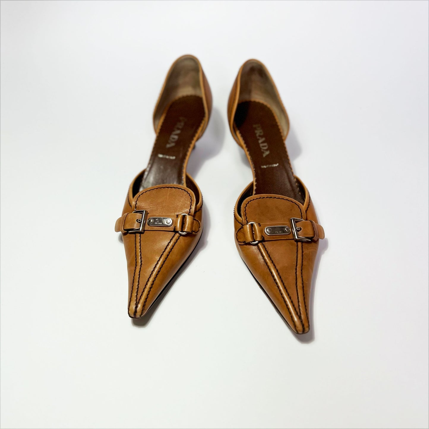 Vintage Prada Leather Kitten Heels with Pointed Toe and Buckle Detail - EU 37