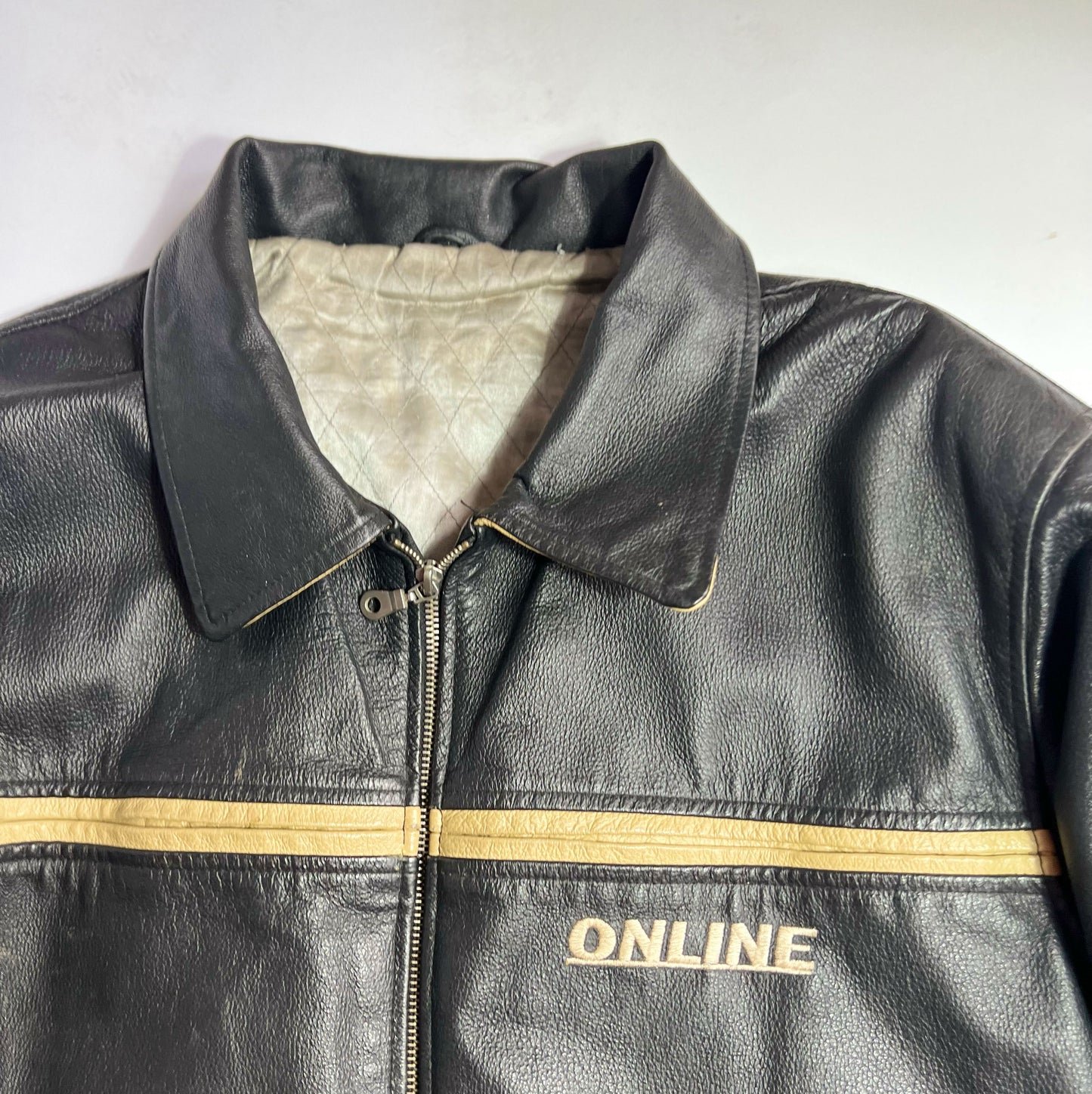 90's Leather Bomber Jacket in Black with Cream Detailing - L