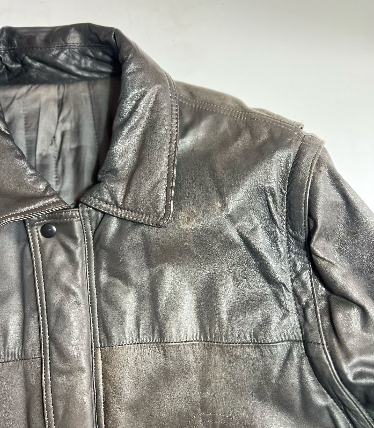 90's Leather Bomber Jacket with Removable Sleeves in Khaki - L