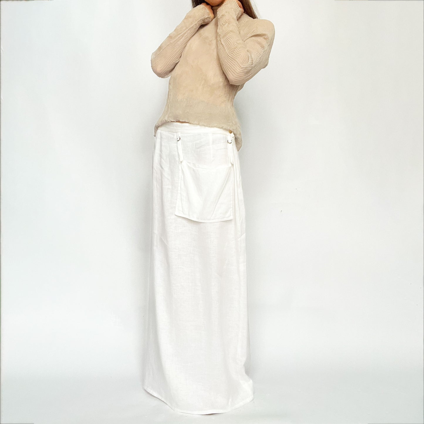 Sarah Pacini Linen Maxi Skirt with Utility Pocket in White - M