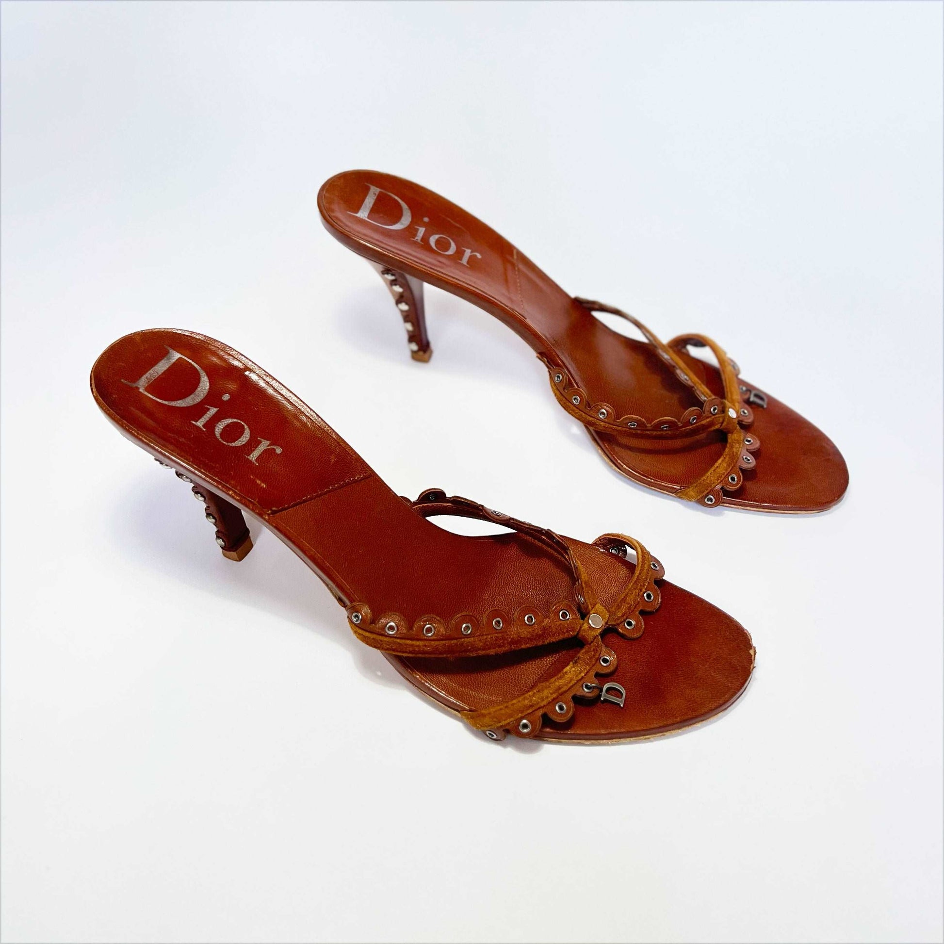 00's Dior Suede Deels with "D" Charm and Stud Detail in Brown - UK 7.5