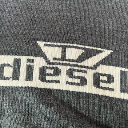 00's Diesel Logo Knit in Grey with White Stripe - M