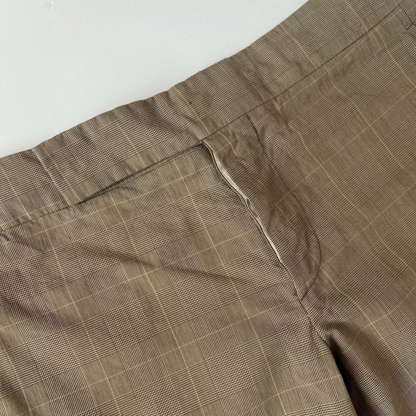 00's Marni Trousers with Cropped Leg in Brown Check - L