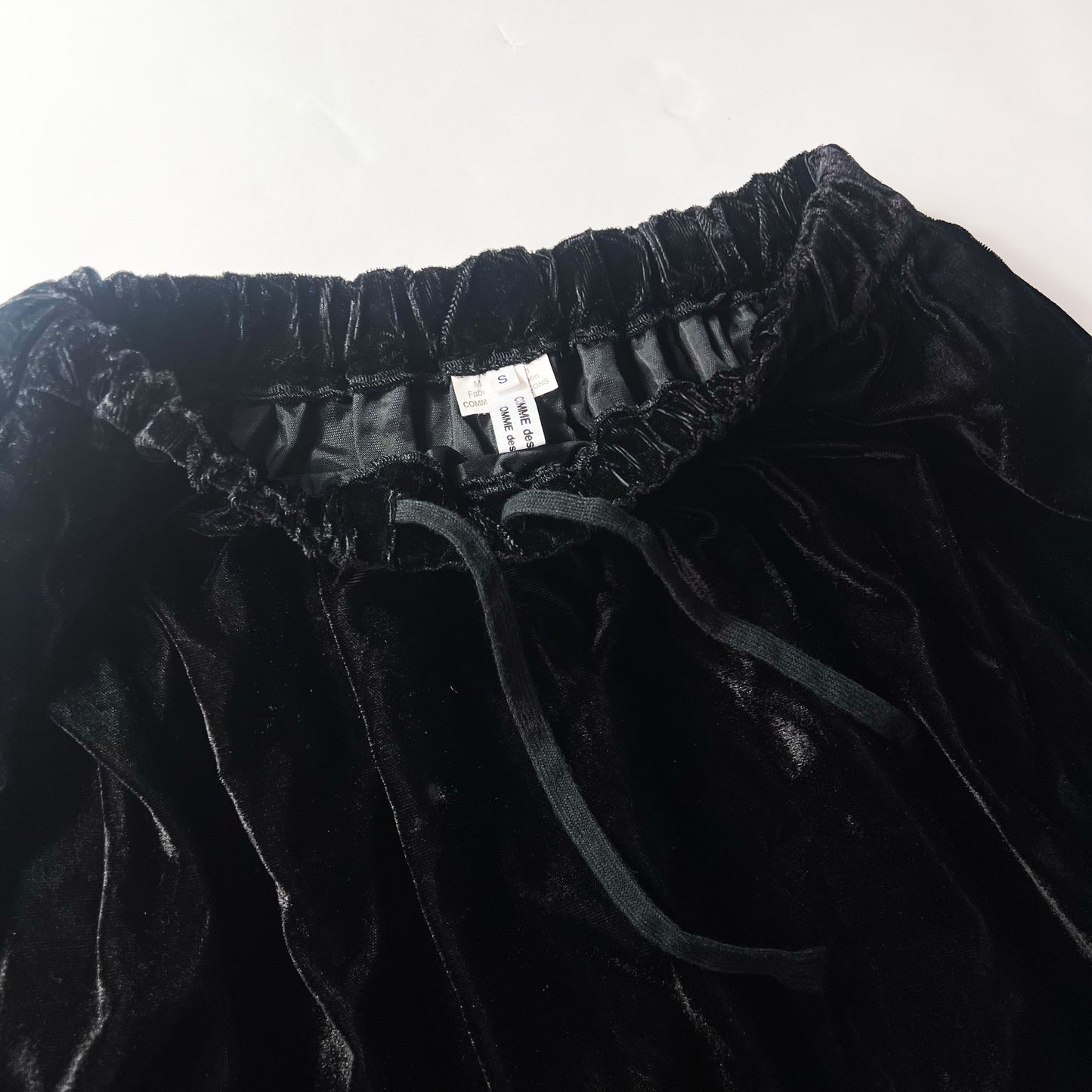 Vintage COMME des GARCONS Velvet Midi Skirt in Black - S