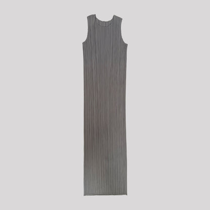 Issey Miyake Pleats Please Sleeveless Midi Dress in Grey - size 3