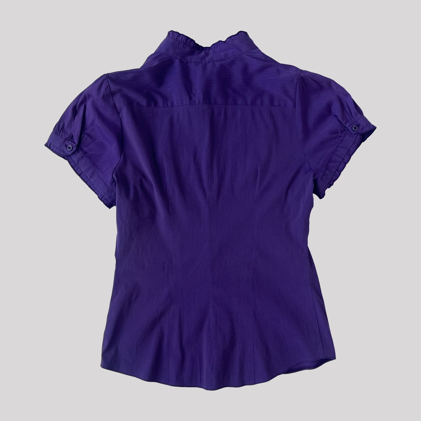 90's Short Sleeved Blouse with Ruffles in Purple Pinstripe - S